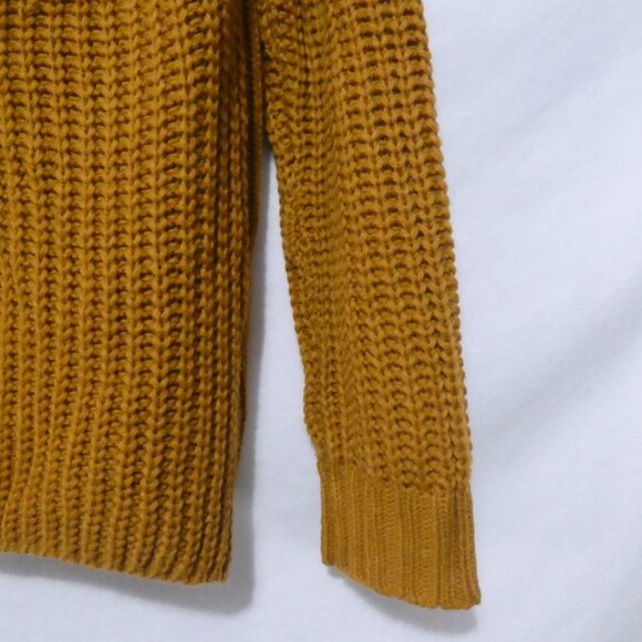 CHARLOTTE RUSSE | small | Knit Orange Turtleneck Sweater - Picture 14 of 14